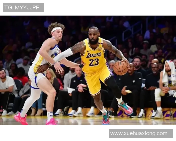 2019年勇士与湖人对决回顾:经典比赛瞬间与球星表现分析 2019年勇士与湖人对决回顾:经典比赛瞬间与球星表现分析