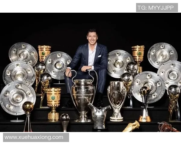 莱万重返安联球场引发拜仁球迷愤怒反响称其忘恩负义