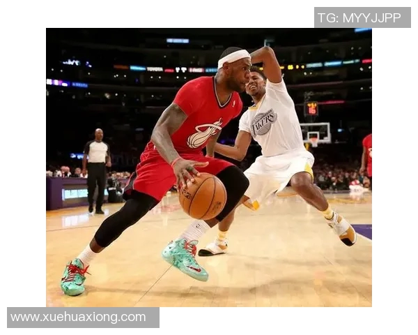 圣诞大战精彩回放雷霆与火箭巅峰对决全程回顾与分析