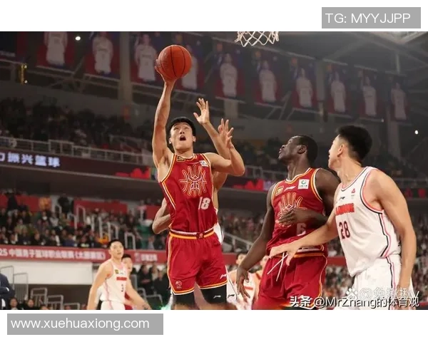 2012年CBA季后赛北京队对阵广东队的激烈对决回顾与分析