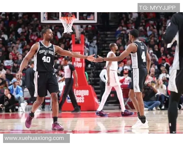 哈里森巴恩斯的篮球之路与职业生涯的精彩瞬间回顾 哈里森巴恩斯的篮球之路与职业生涯的精彩瞬间回顾